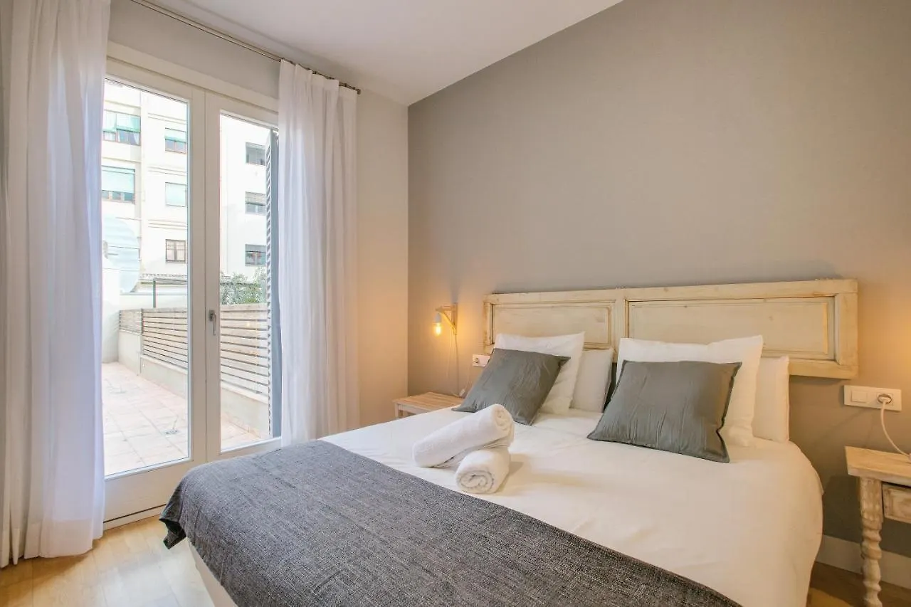 Apartaments Santa Clara - Baltack Homes Girona 0*,  Španělsko
