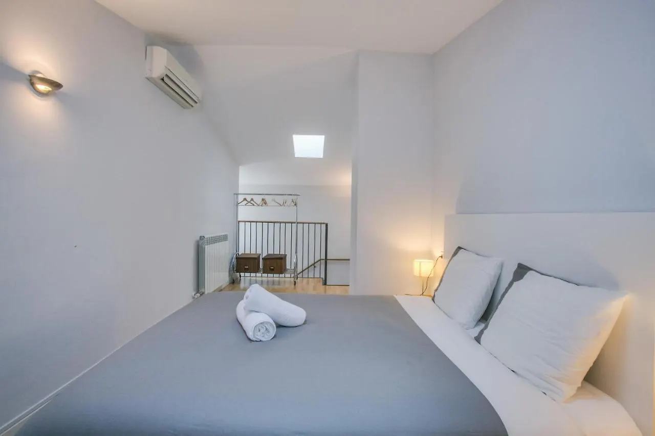 Apartaments Santa Clara - Baltack Homes 지로나