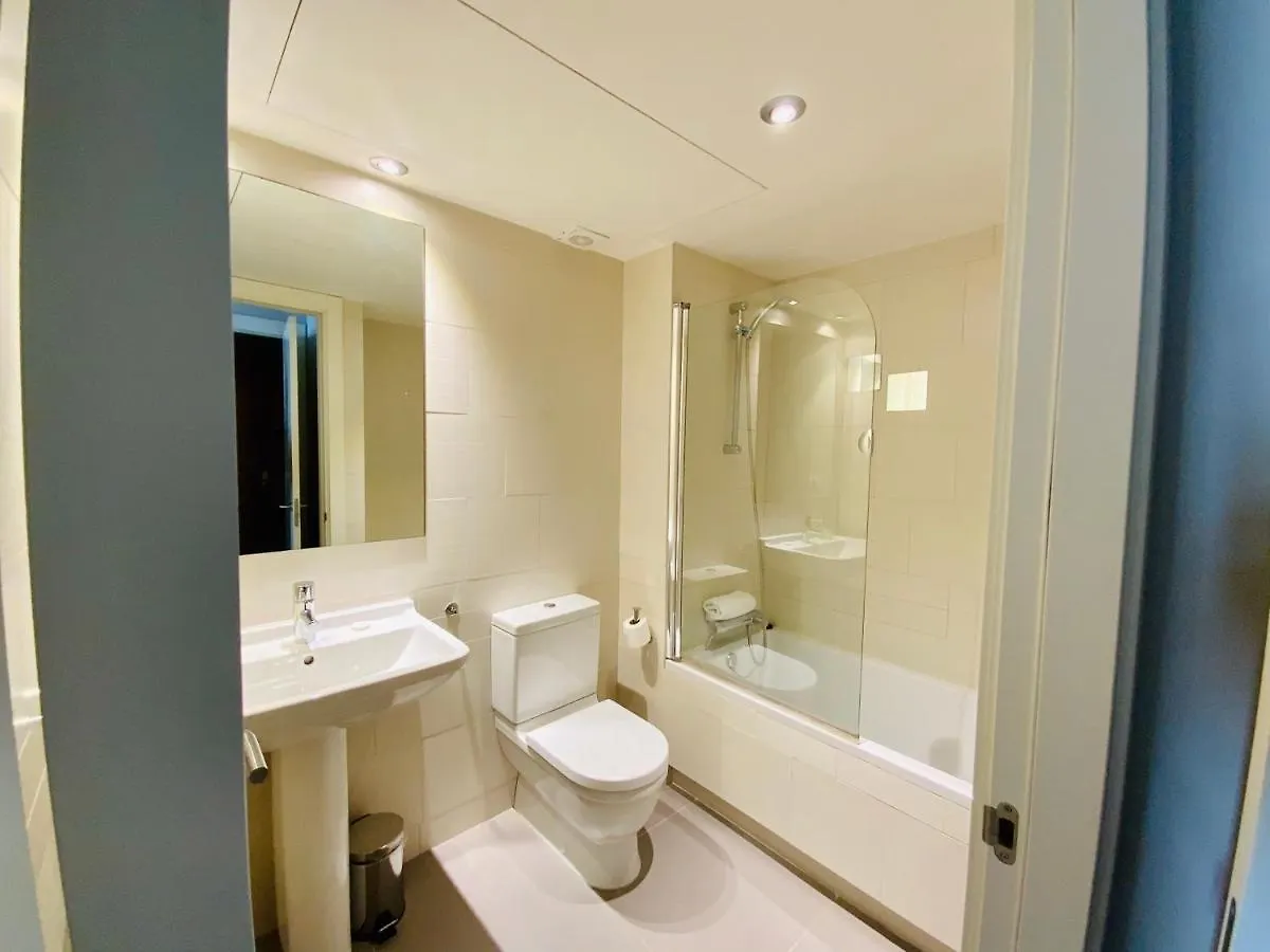 Apartaments Santa Clara - Baltack Homes Girona Španělsko